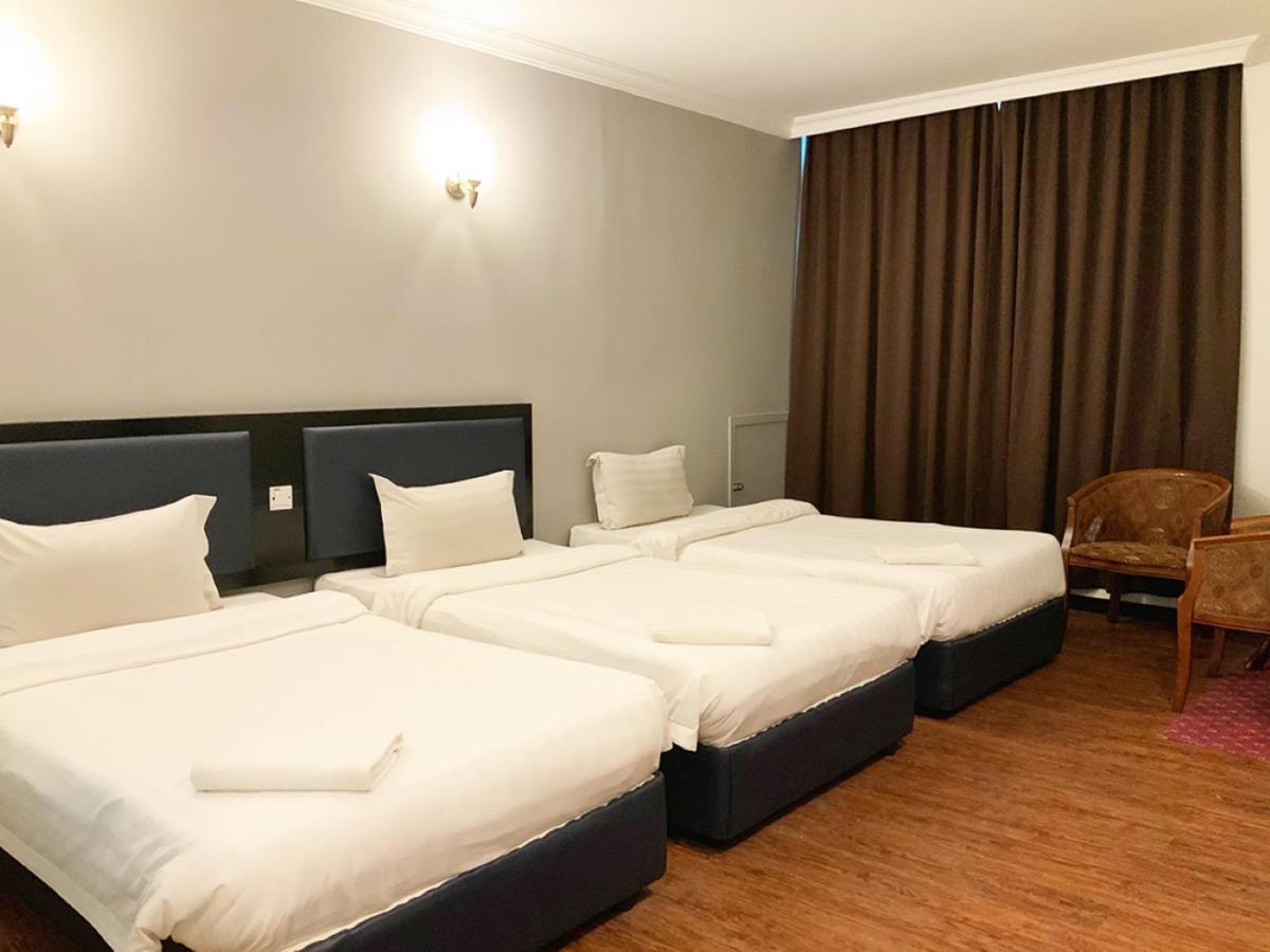Golden Hotel 亞庇 外观 照片